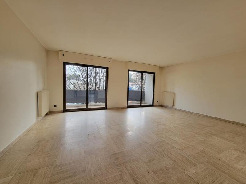 Appartement - 88 m² - 3 pièces