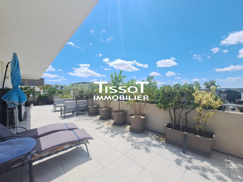 Appartement - 95 m² - 4 pièces