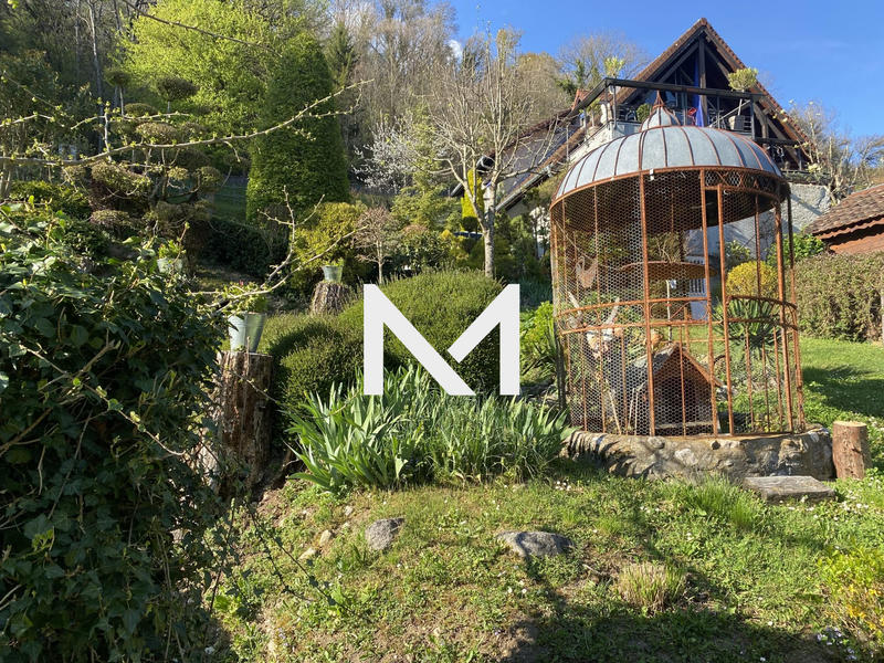 Maison - 190 m² - 5 pièces