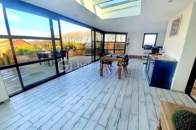 Propriété - 200 m² - 7 pièces