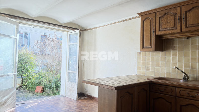 Maison - 95 m² - 5 pièces