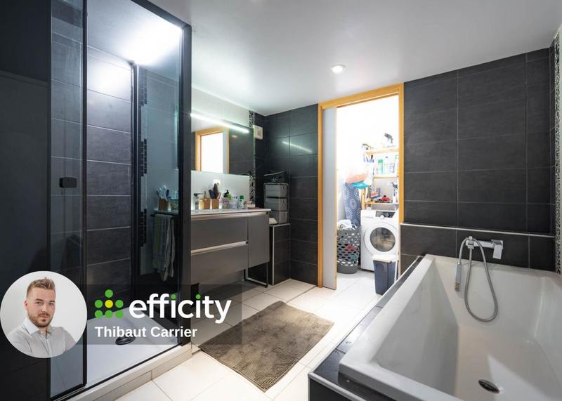 Appartement - 77 m² - 5 pièces