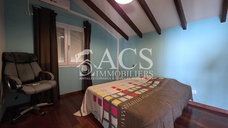 Villa - 150 m² - 4 pièces