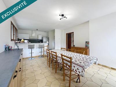 Maison - 143 m² - 6 pièces