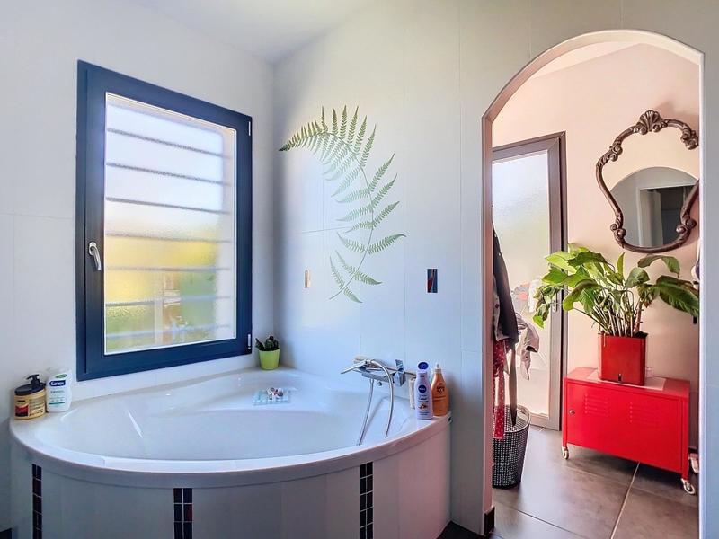 Maison - 138 m² - 5 pièces