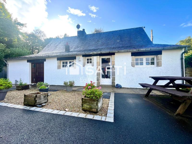 Maison - 140 m² - 8 pièces