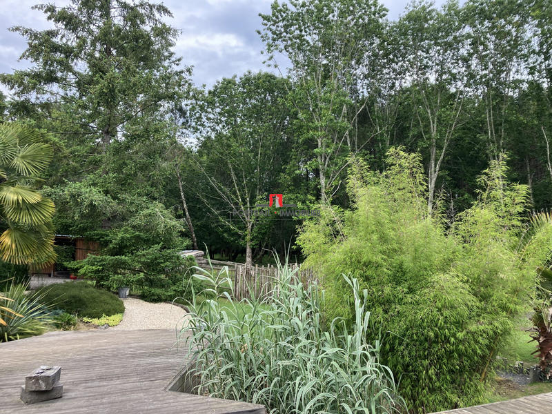 Maison - 121 m² - 4 pièces