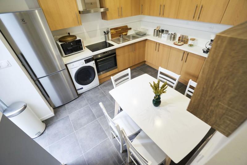 Maison - 86 m² - 6 pièces