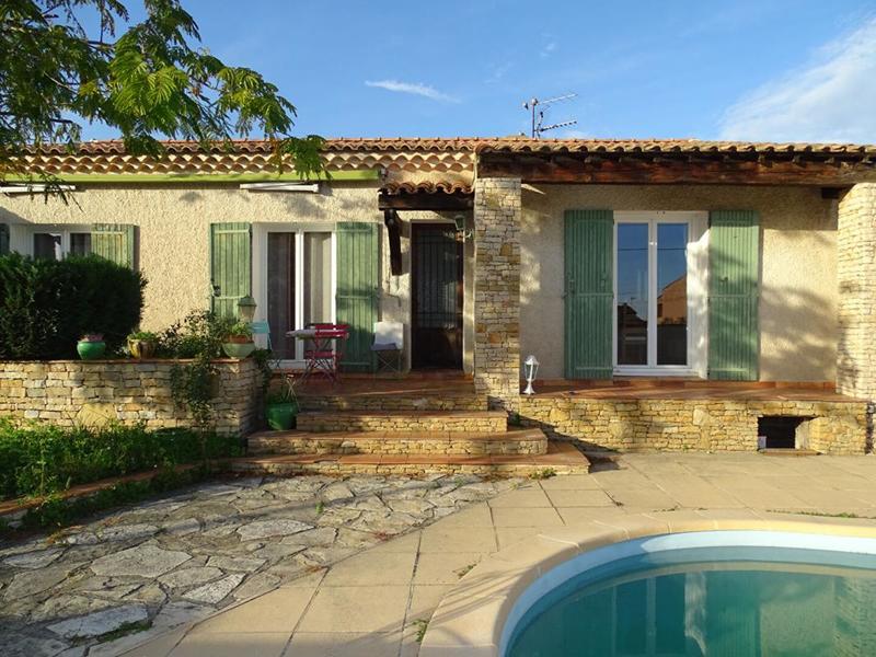 Maison - 111 m² - 4 pièces