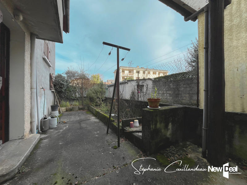 Maison - 102 m² - 5 pièces