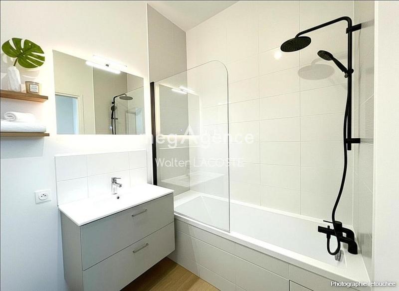 Appartement - 70 m² - 3 pièces