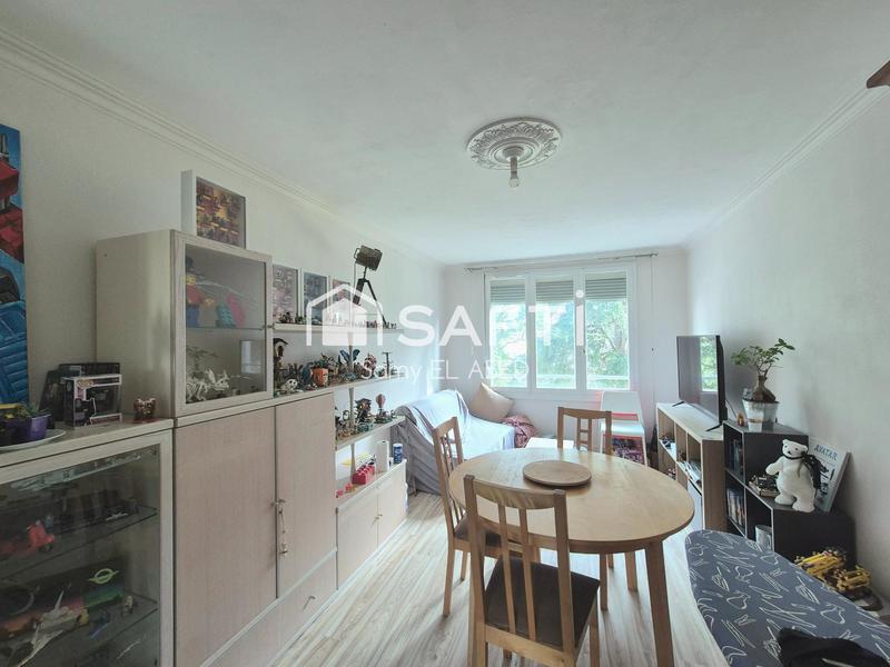 Appartement - 72 m² - 4 pièces