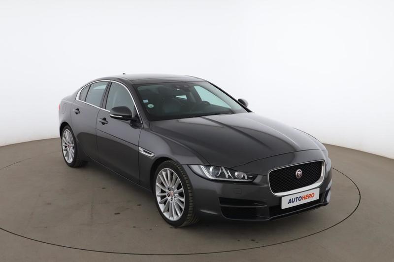 Jaguar Xe 2.0d Portfolio Auto 180 ch