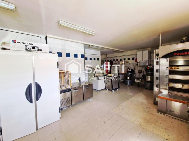 Local commercial - 140 m²