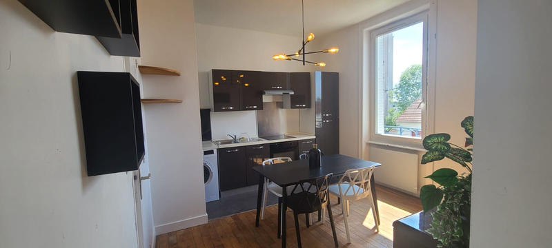 Immeuble - 201 m² - 7 pièces