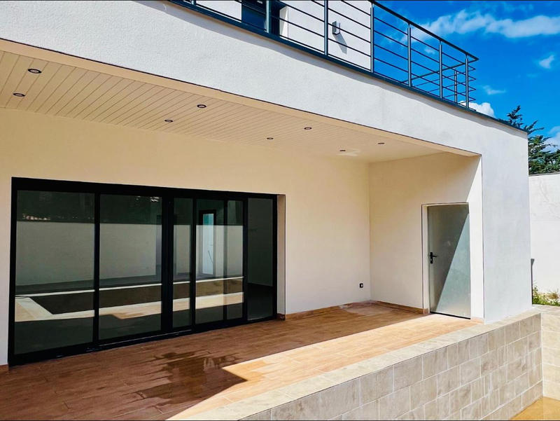 Maison - 170 m² - 7 pièces