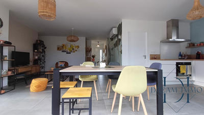 Maison contemporaine - 97 m² - 4 pièces