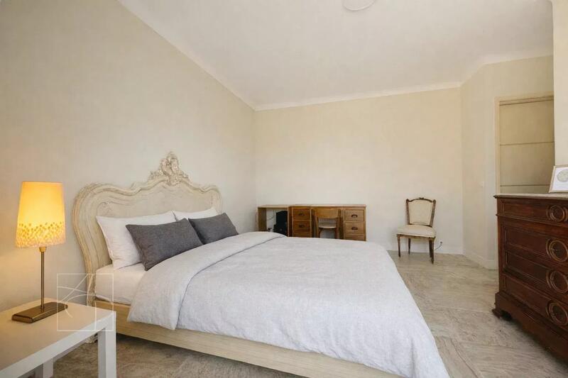 Appartement - 120 m² - 4 pièces