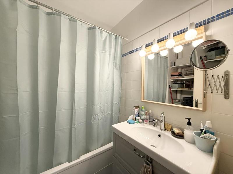 Appartement ancien - 61 m² - 3 pièces