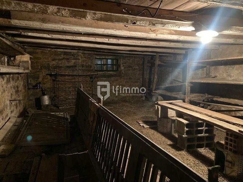 Maison de village - 120 m² - 4 pièces