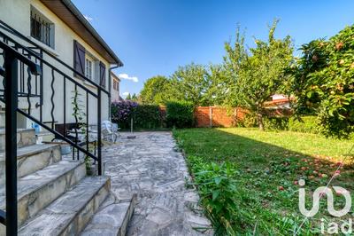 Maison - 95 m² - 3 pièces