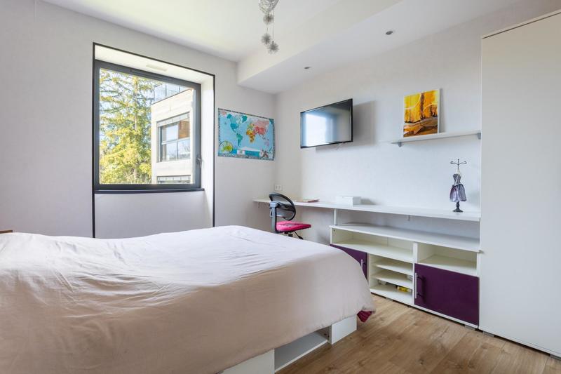 Maison - 480 m² - 19 pièces