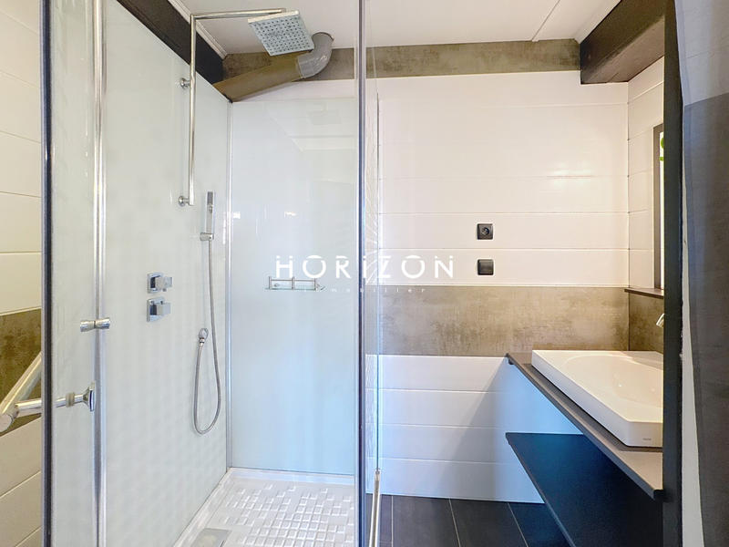 Maison ancienne - 94 m² - 4 pièces