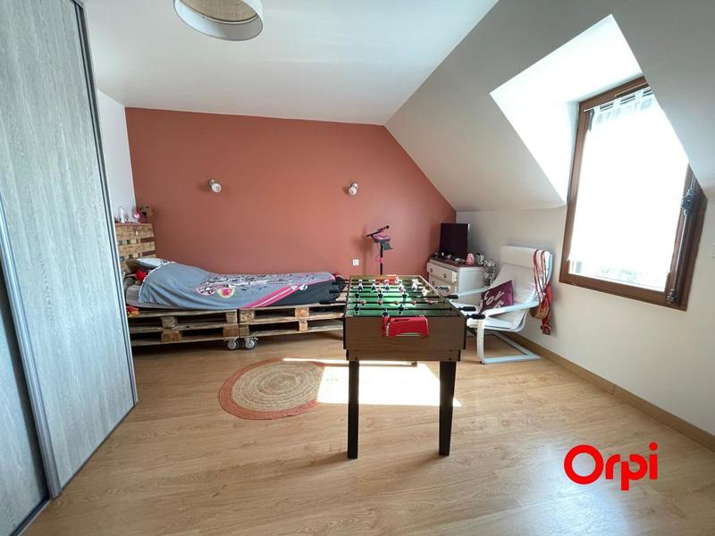 Maison - 215 m² - 8 pièces