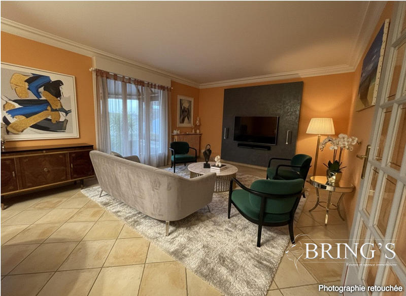 Maison - 184 m² - 9 pièces