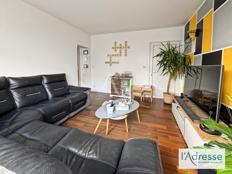 Maison - 179 m² - 8 pièces