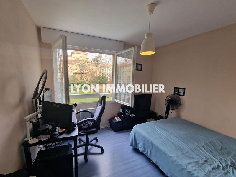 Appartement - 93 m² - 4 pièces