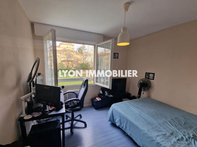 Appartement - 93 m² - 4 pièces