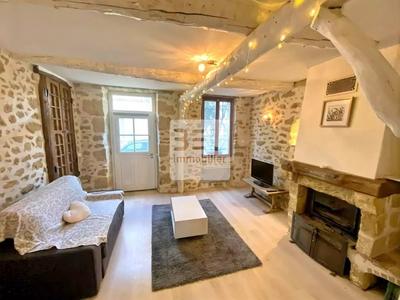 Maison de village - 112 m² - 5 pièces