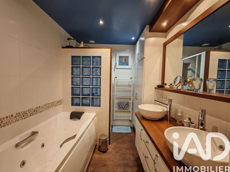 Maison - 103 m² - 6 pièces