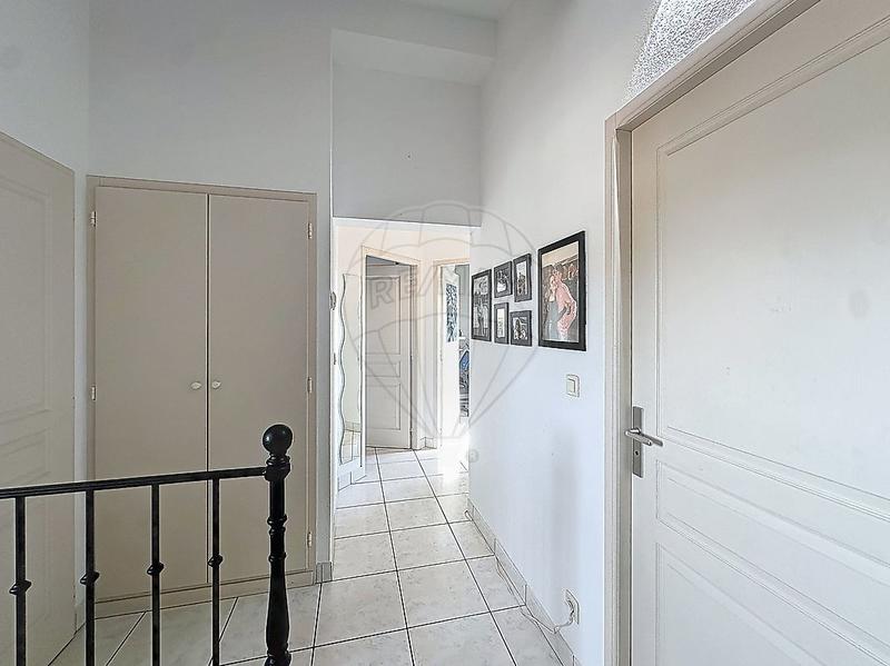 Maison - 122 m² - 5 pièces