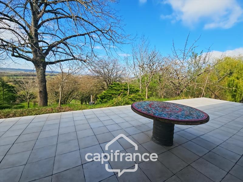 Maison - 105 m² - 4 pièces