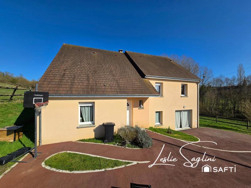 Maison - 150 m² - 7 pièces