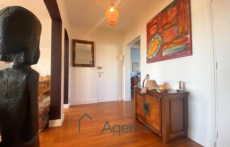 Appartement - 91 m² - 4 pièces