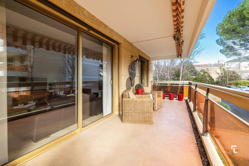 Appartement - 101 m² - 3 pièces