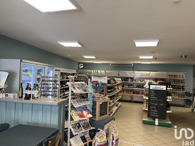 Local commercial - 248 m²