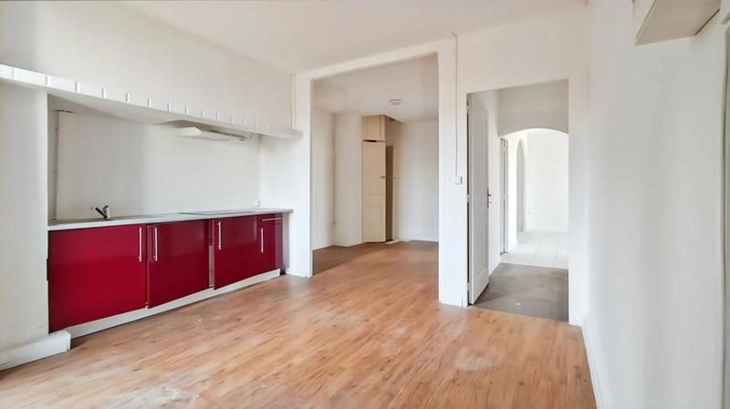 Appartement - 160 m² - 1 pièce