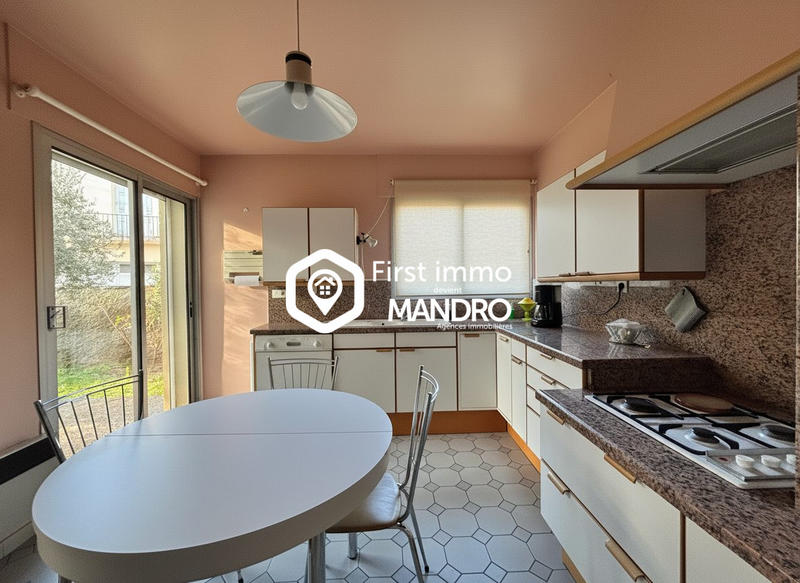 Maison traditionnelle - 160 m² - 6 pièces