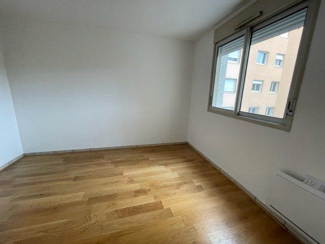 Appartement - 87 m² - 3 pièces