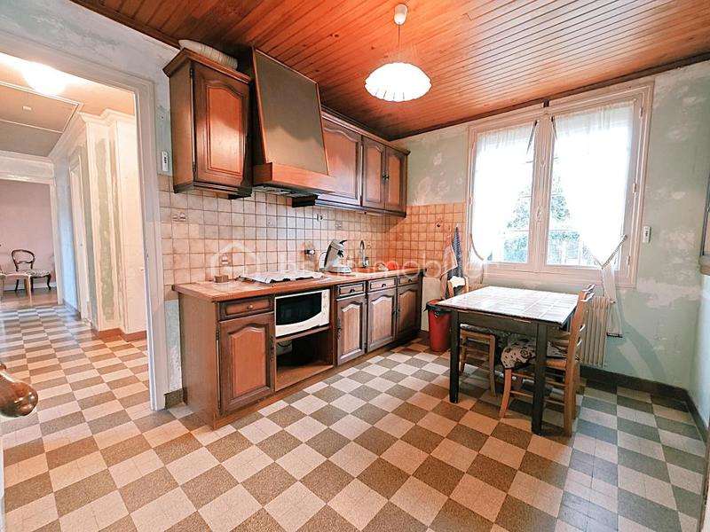 Maison traditionnelle - 80 m² - 4 pièces