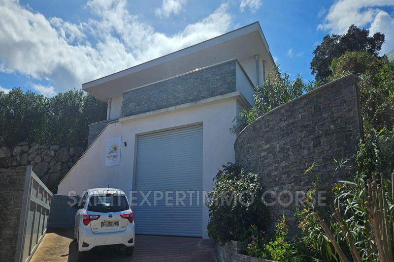 Maison contemporaine - 85 m² - 4 pièces