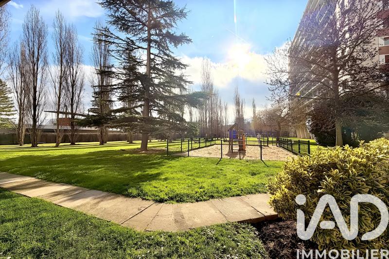 Appartement - 76 m² - 3 pièces