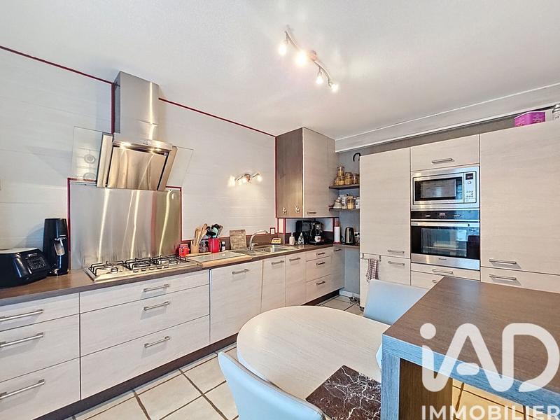 Maison - 105 m² - 5 pièces