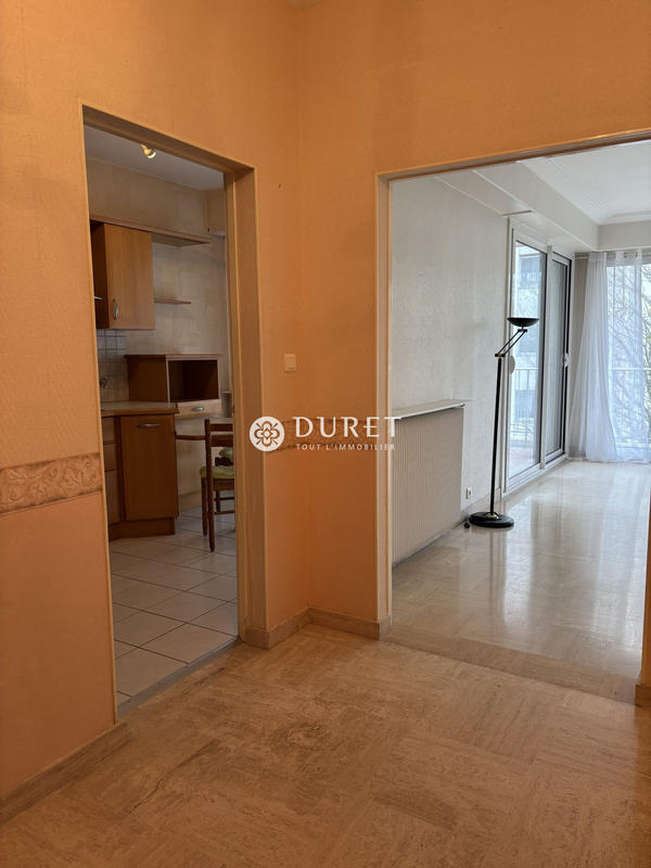 Appartement - 96 m² - 4 pièces