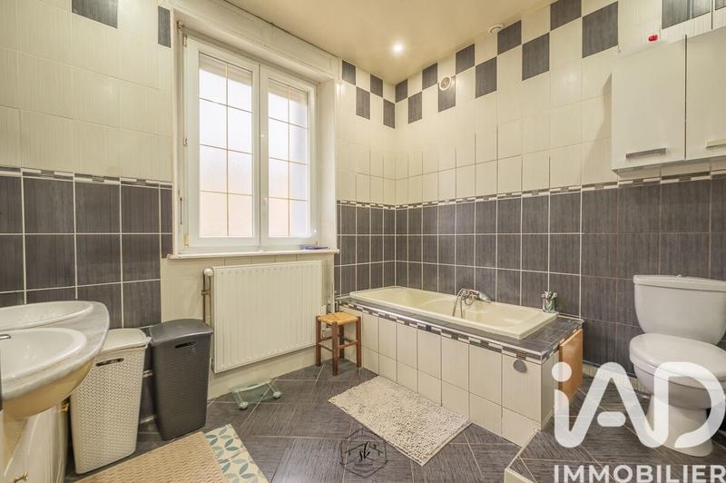 Maison - 103 m² - 5 pièces