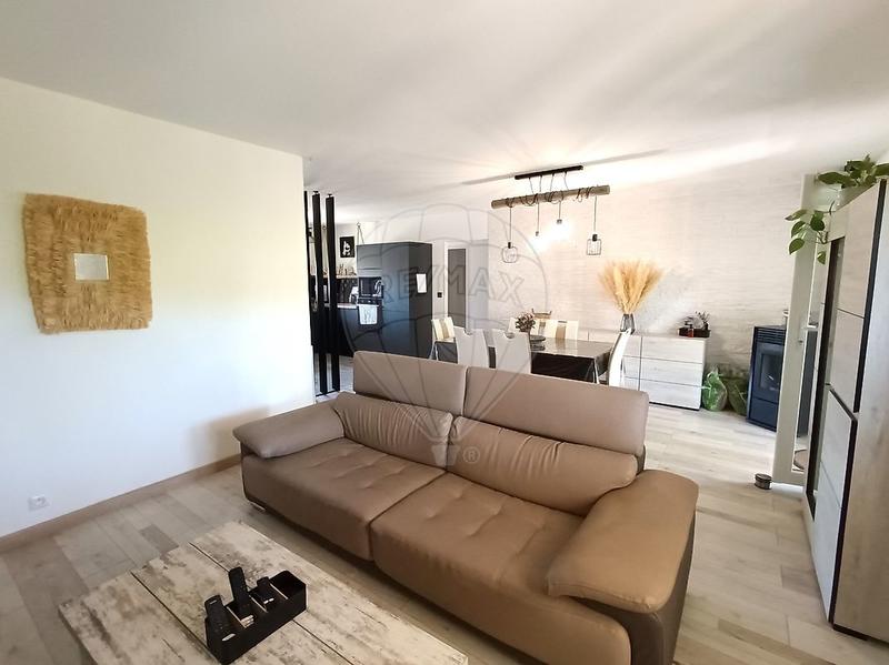 Maison - 105 m² - 4 pièces